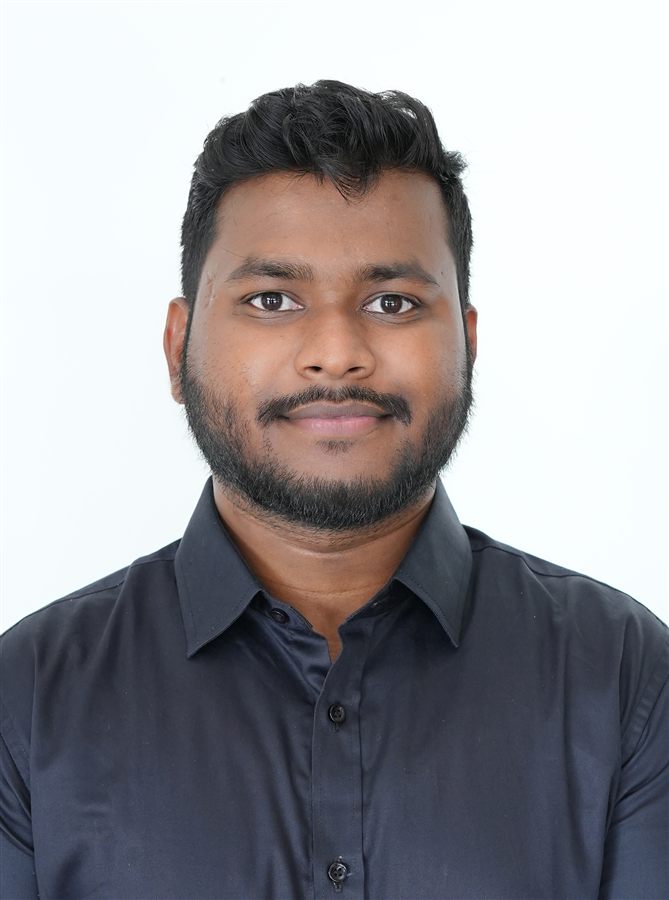 Portrait of Dinesh Behera