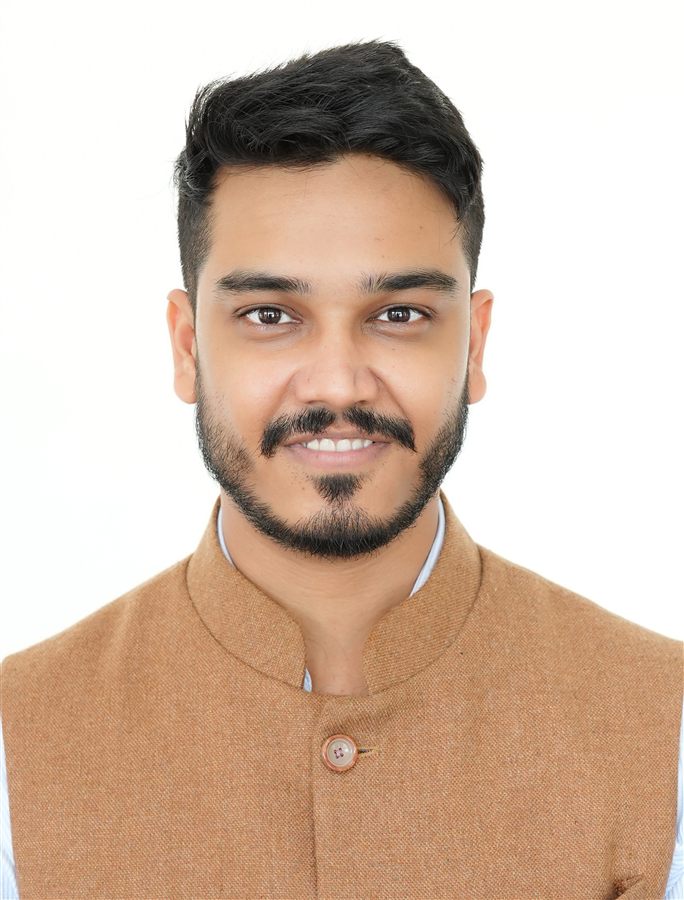 Portrait of Pratiush Vishwanath