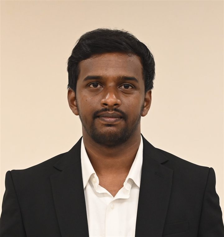 Portrait of Senthamil Rajan N